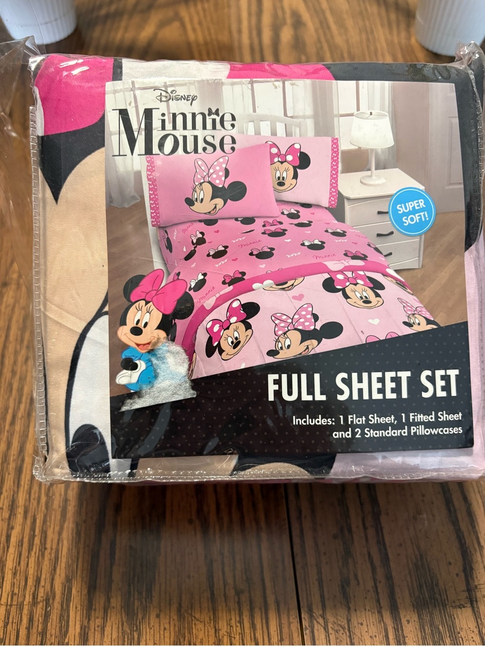 Brand new Disney Minnie Mouse Pink and Black Full Sheet Set